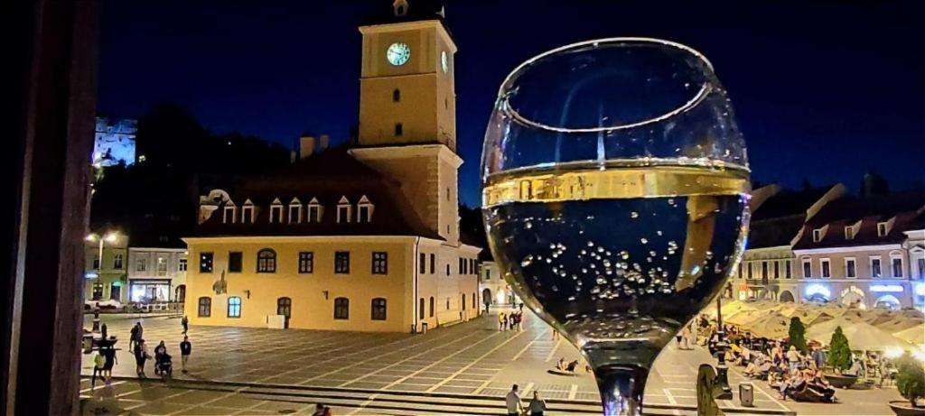Affittacamere 4 Piata Sfatului Braşov